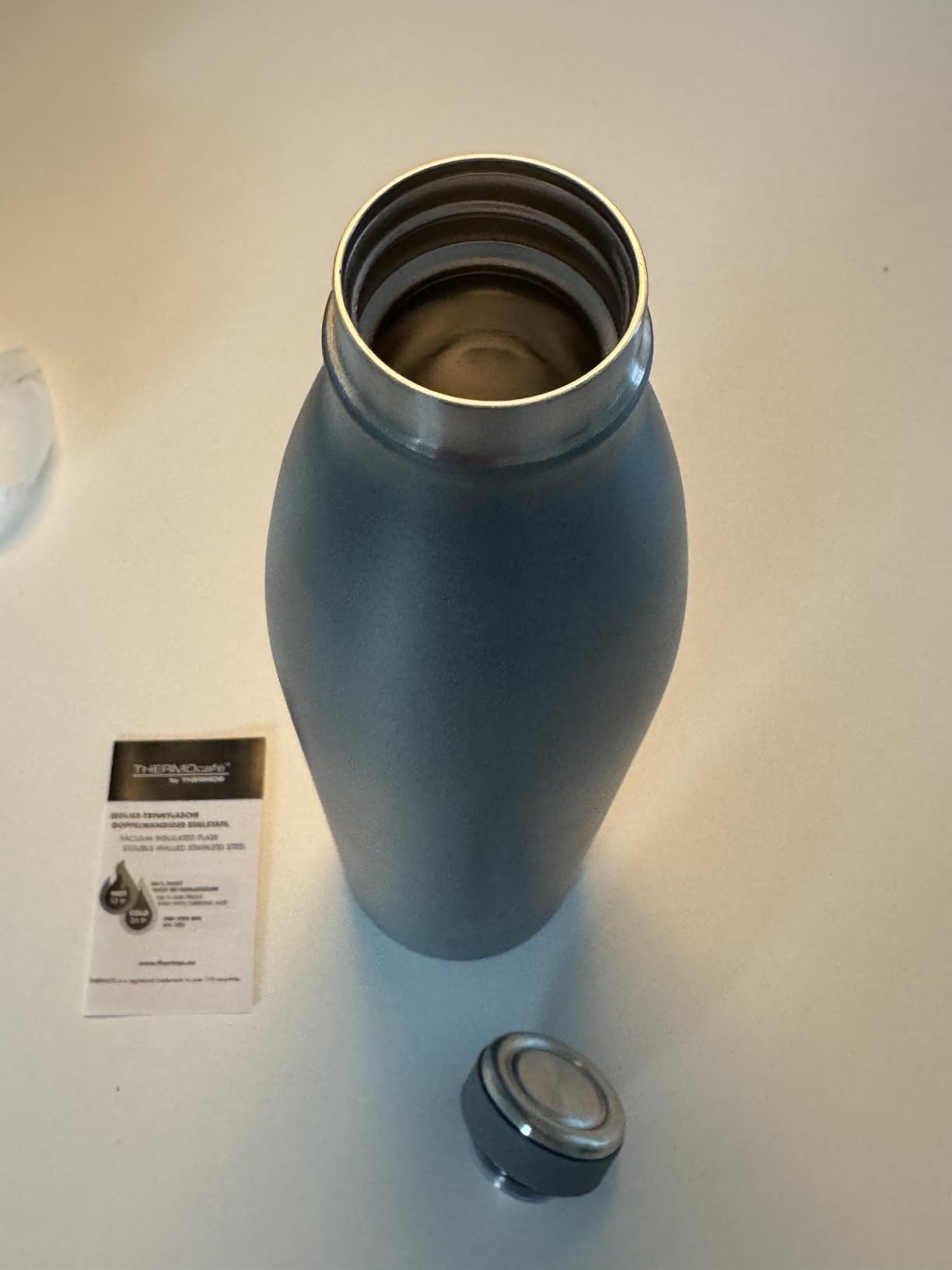 Gute Isolierflasche mit kleinem Abstrich